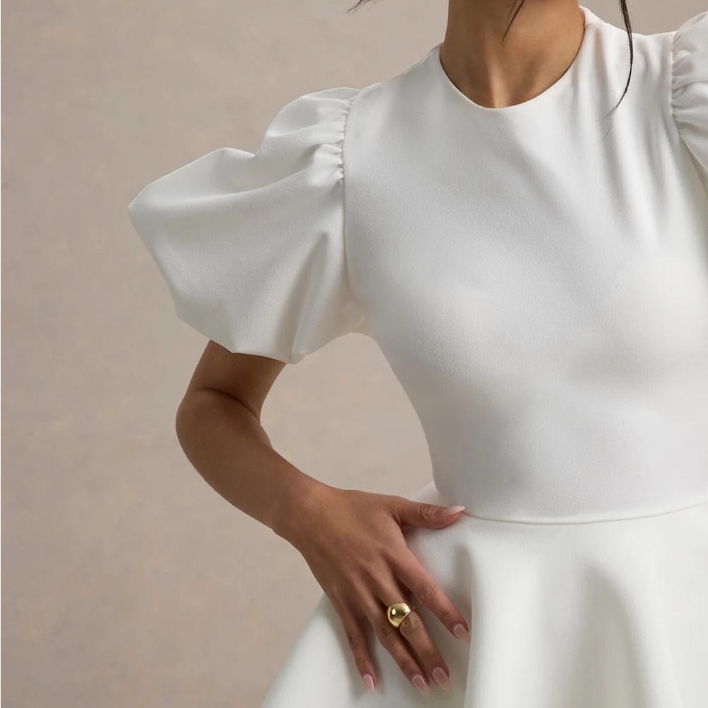 CLUB L. LONDON EMELIA WHITE PUFF-SLEEVE SKATER DRESS - 6 - Picture 5 of 8